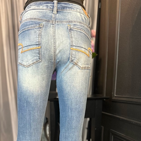 American Eagle Outfitters Light high rise jegging Jeans - Picture 2 of 8